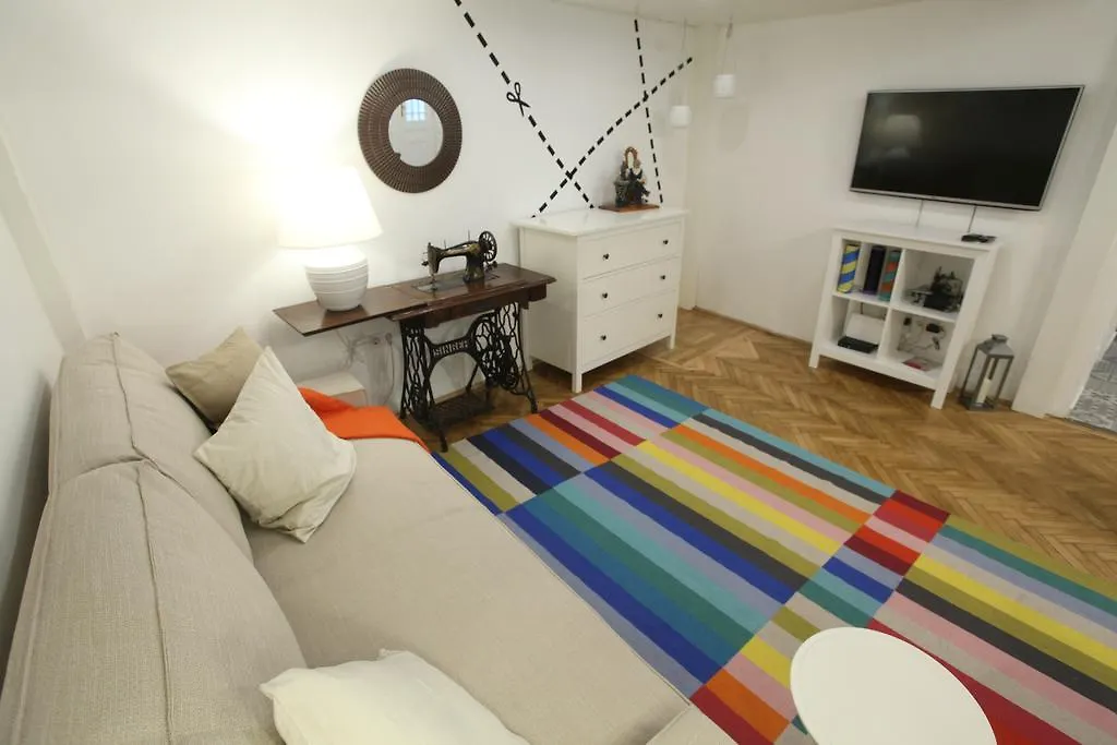 Tailor Apartment In The Center Budapest